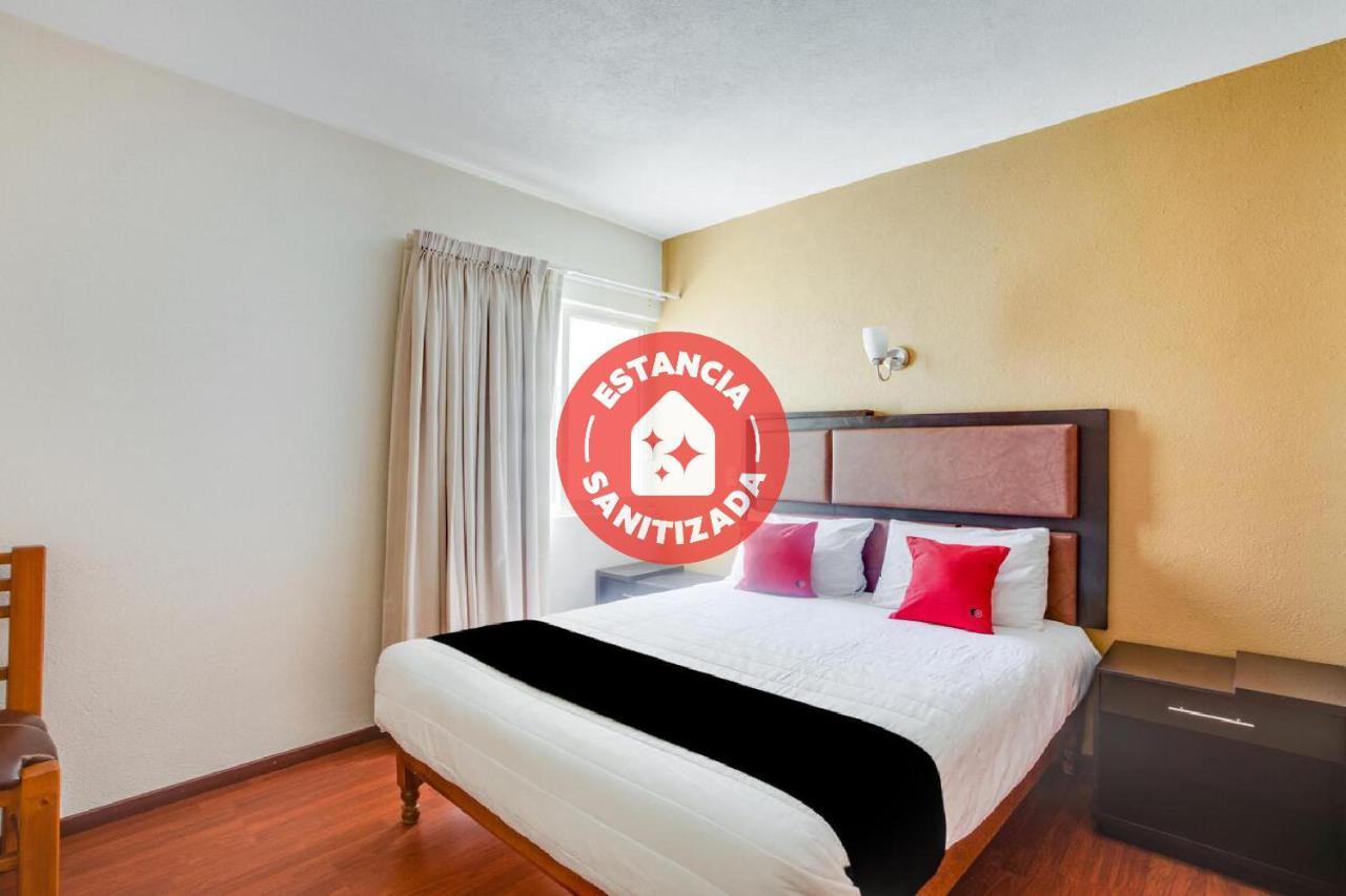Hotel Пацкуаро Екстер'єр фото