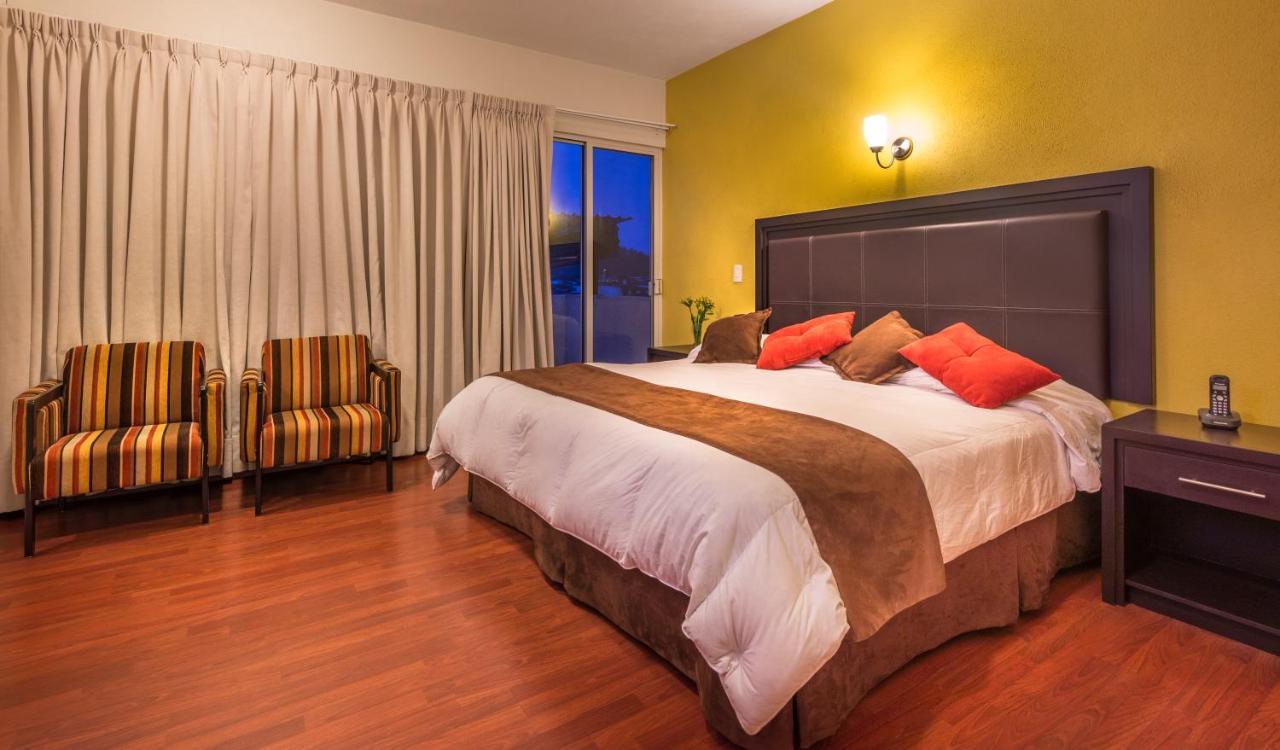 Hotel Пацкуаро Екстер'єр фото
